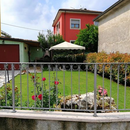 Il Roseto Holidays Castelnuovo del Garda Exterior photo